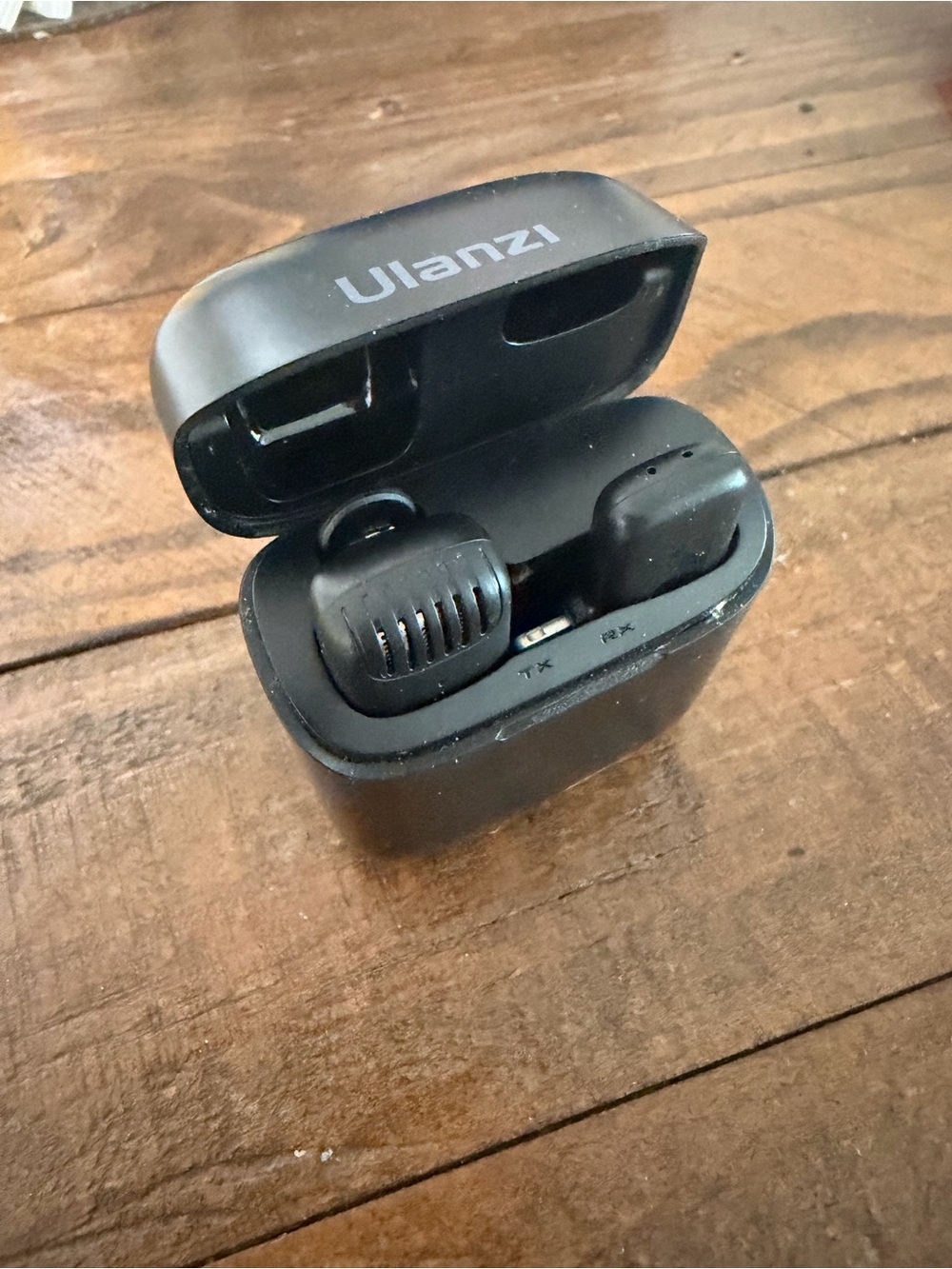 Ulanzi True Wireless Mic in Black